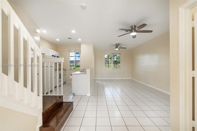 Building Photo - 6051 SW 19th Pl