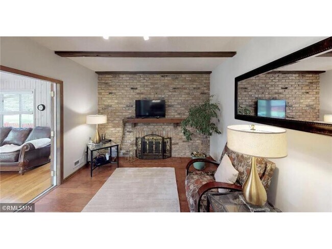 Building Photo - 10301 Boundary Creek Terrace