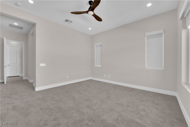 Building Photo - 11032 Rolling Vista Dr
