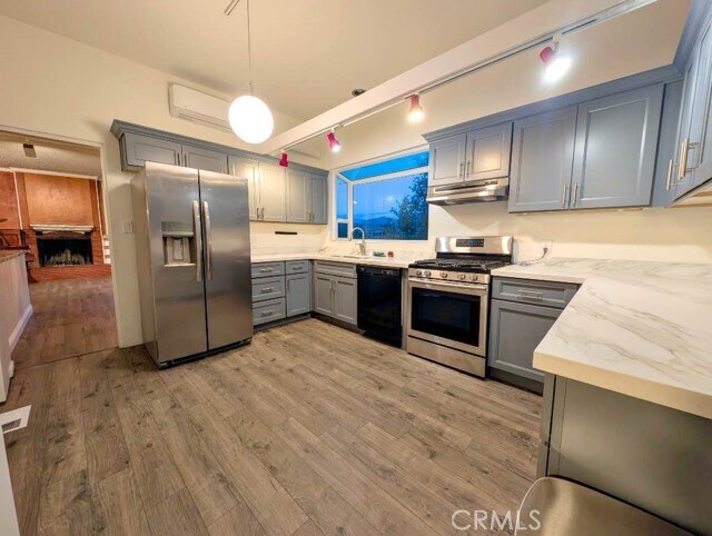 Building Photo - 31390 Mesa Dr