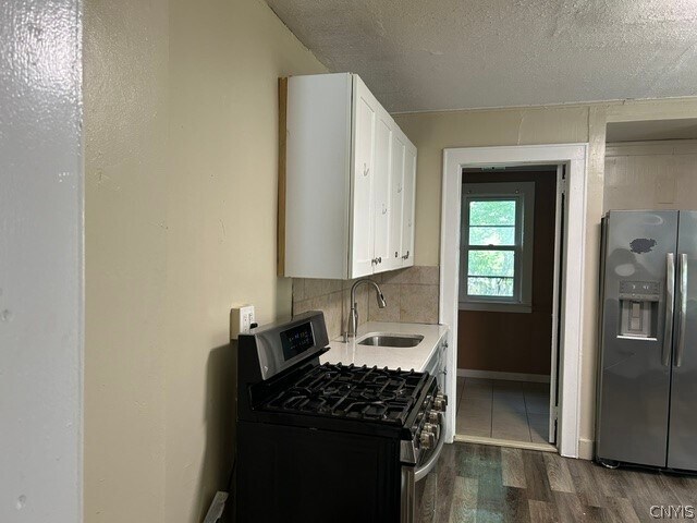Building Photo - 439 Valley S Dr