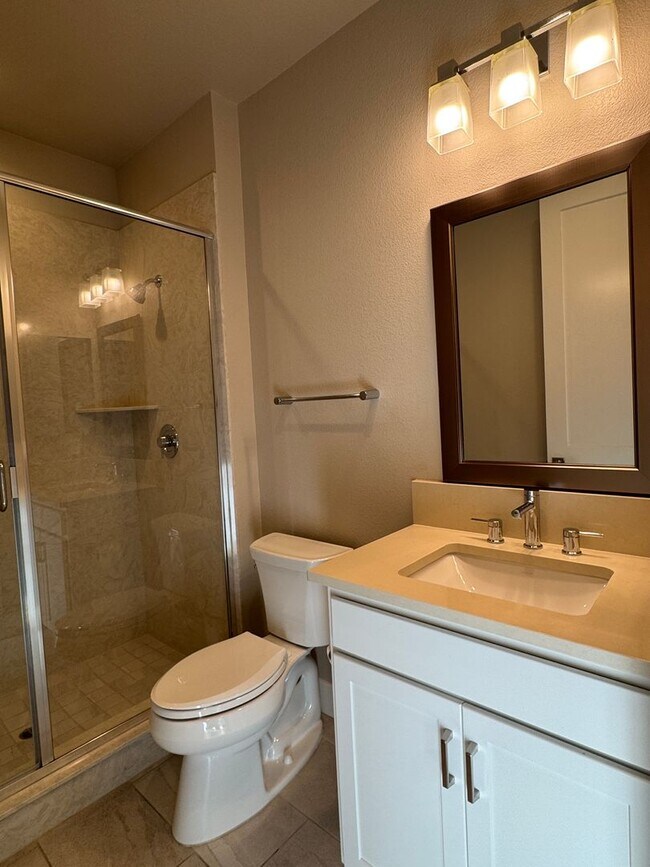 Building Photo - Fountaingrove 4 bedroom beauty
