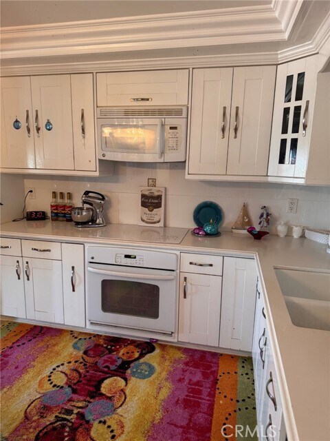 Building Photo - 4002 C. Sonora