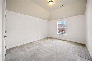 Building Photo - 15 Creekwater Dr