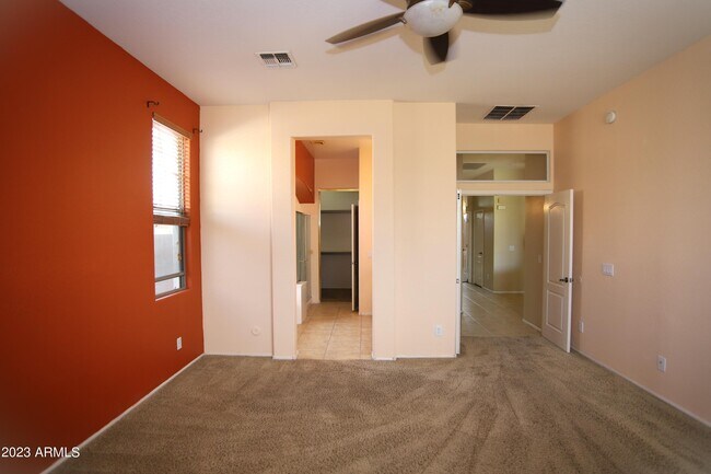 Building Photo - 779 E Mead Dr