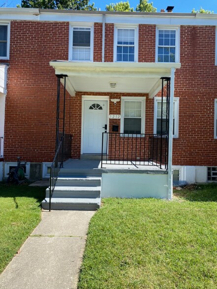 Building Photo - 1212 Sherwood Ave