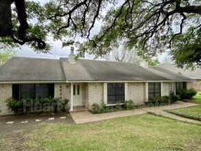 Building Photo - 6824 Edmond Ave