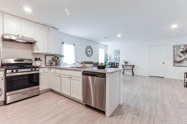 Building Photo - 5935 Texas Spur