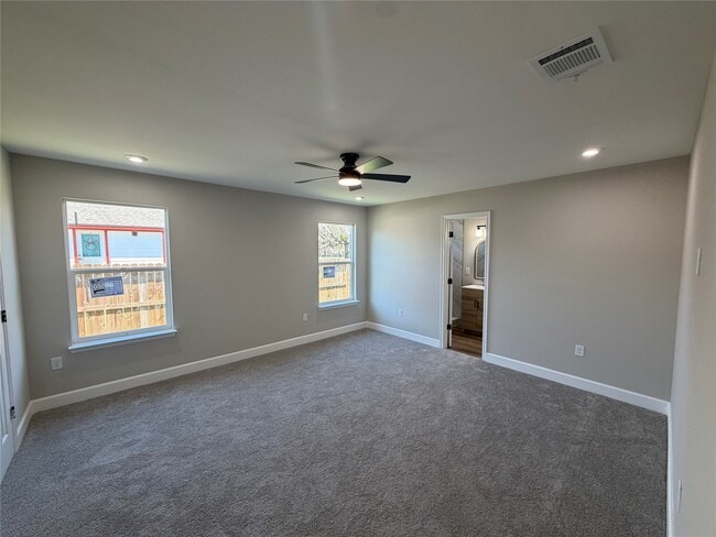 Building Photo - 1610 George Ave