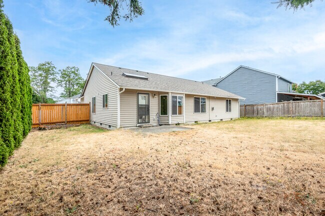 Building Photo - 14950 Prairie Vista Loop SE