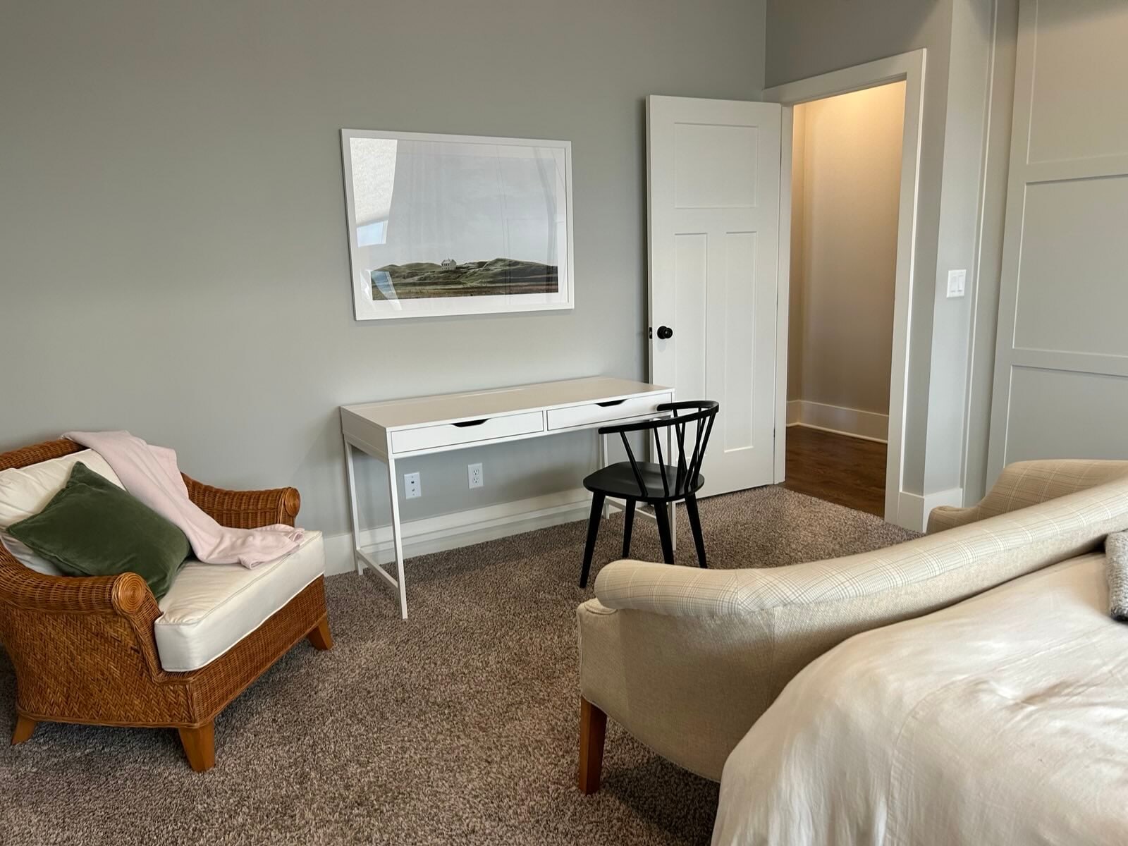 Primary bedroom with ensuite bathroom and separate his and her closets - 405 E 32nd Ave