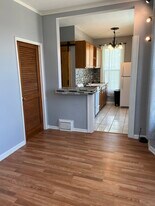Building Photo - 138 N 31st Ave
