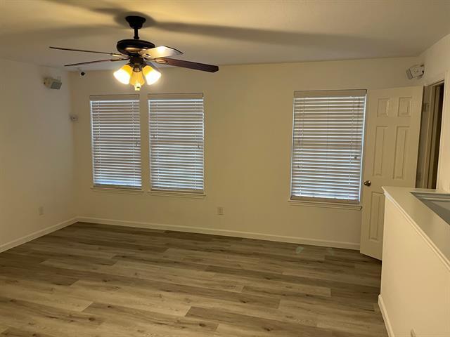 Building Photo - 5909 Fantail Dr