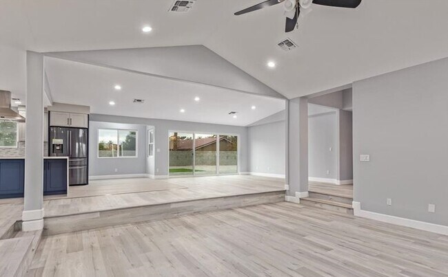 Building Photo - 7611 Laredo St