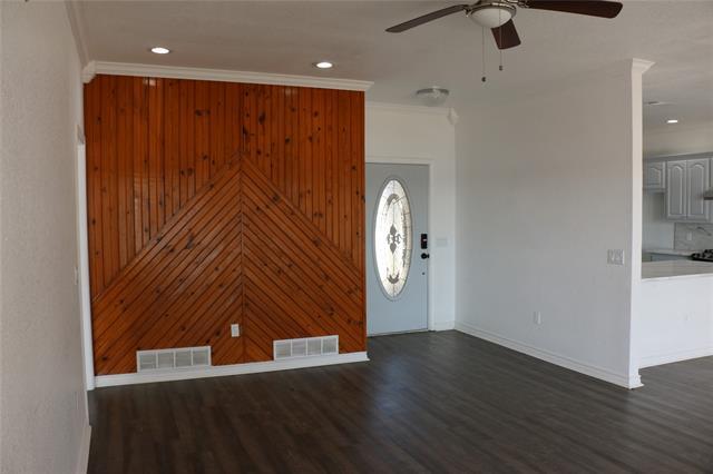 Building Photo - 2858 Waters Edge