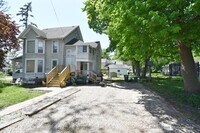 Building Photo - 105 N Jefferson St