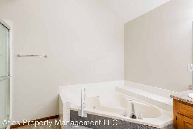 Building Photo - 4 br, 2.5 bath House - 7829 Twilight Lane