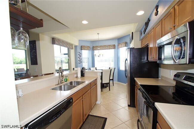 Building Photo - 10337 Heritage Bay Blvd