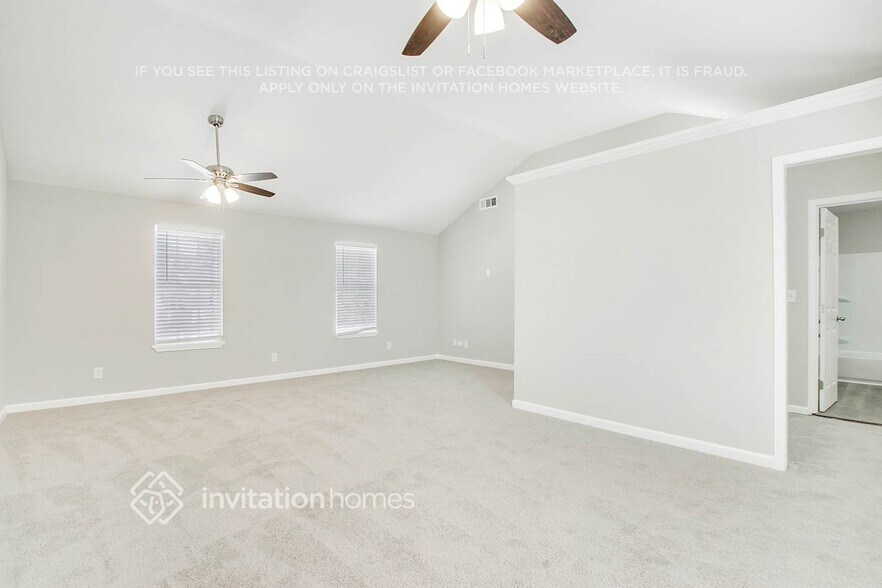 Building Photo - 6355 Ashdale Dr