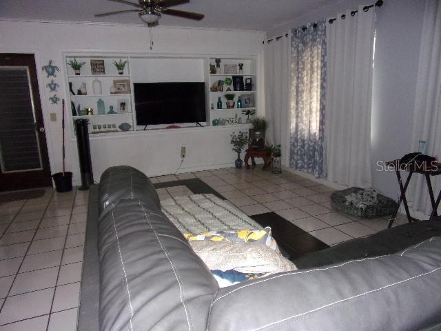 Building Photo - 3226 Independence Ave