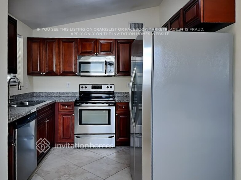 Building Photo - 11674 Oleander Dr