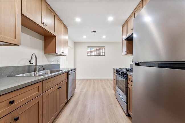 Building Photo - 6431 Brown