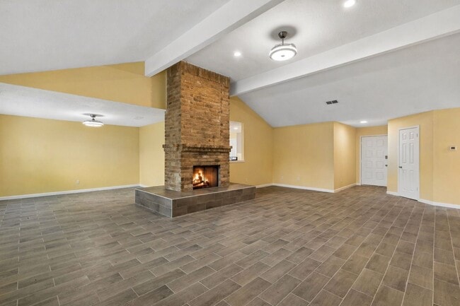 Building Photo - 2747 Sicklepod Dr