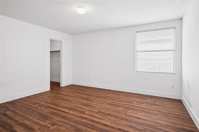 Building Photo - 5404 Pandale Valley Dr