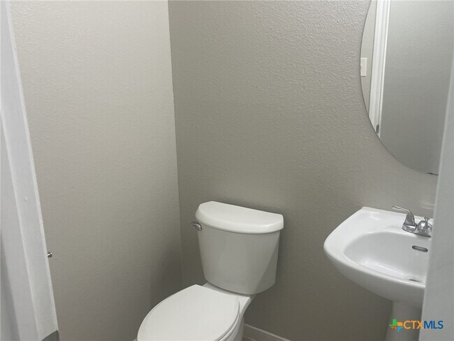 Building Photo - 4616 Indigo Dr
