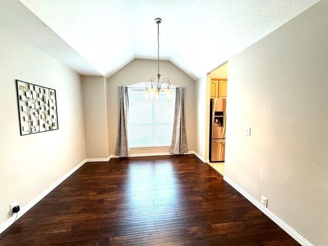 Building Photo - 3231 Pedernales Trails Ln