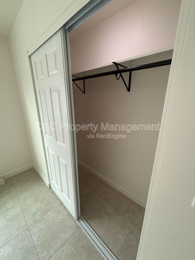 Building Photo - 18110 Gault St