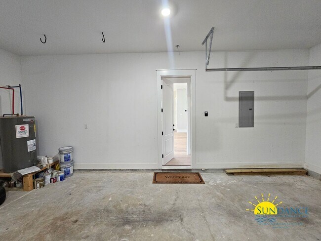 Building Photo - Stunning 5 bedroom home in Santa Rosa Beach!