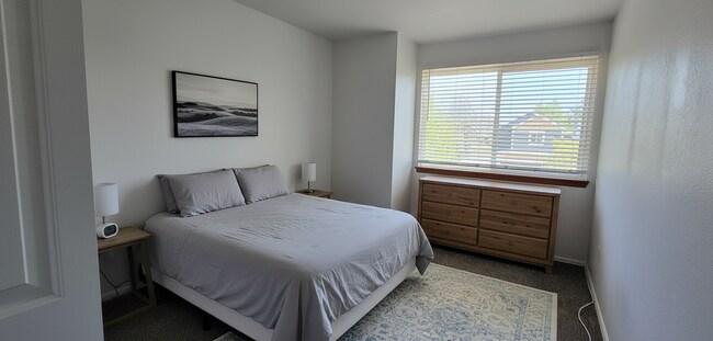 Building Photo - Charming 4-Bed Home in Louisville features bright, open living space, with open deck & garden!