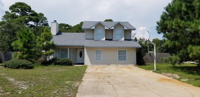 Building Photo - 1077 Woodlore Cir