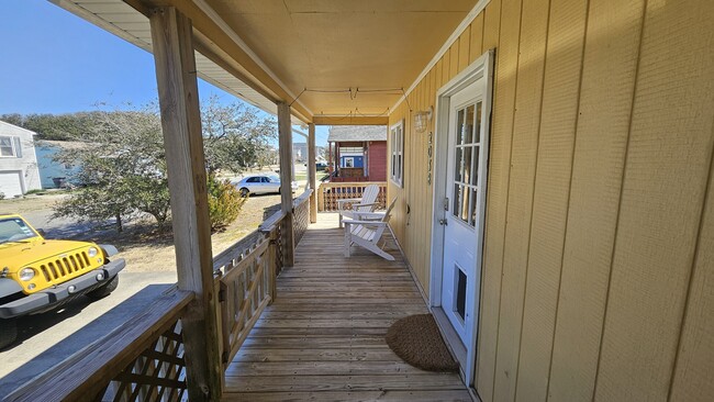 Building Photo - 2038 Norfolk St