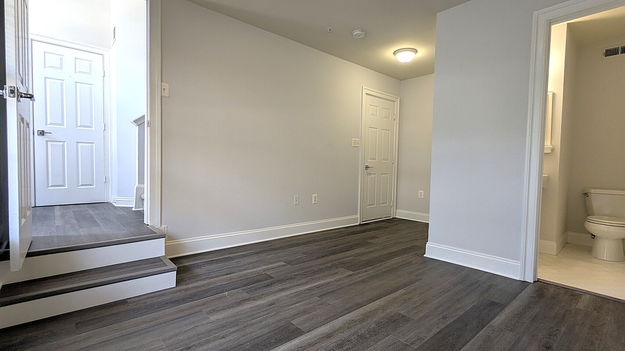 Building Photo - 46368 Hobbs Sq