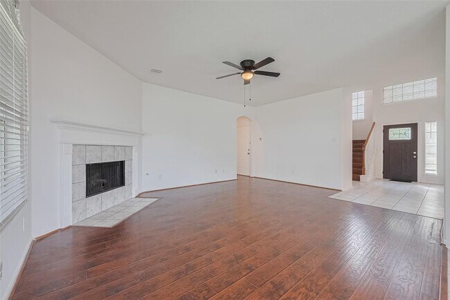 Building Photo - 15603 Mustang Island Dr