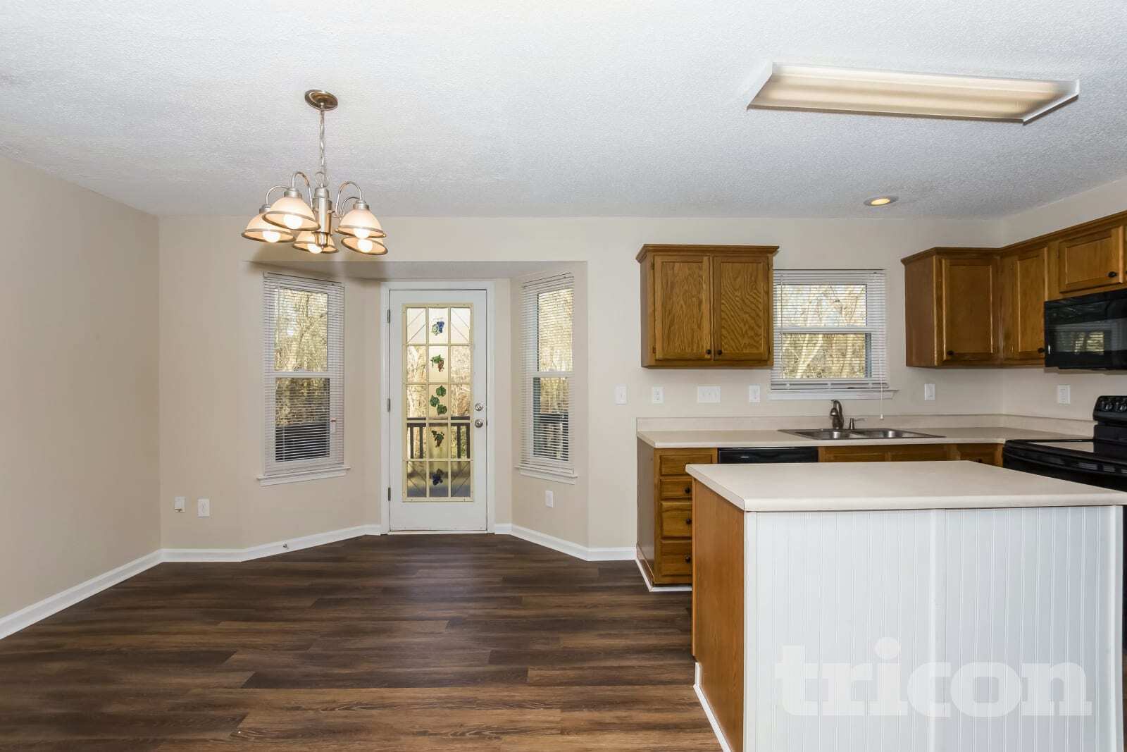 Building Photo - 3223 Harris Mill Ln