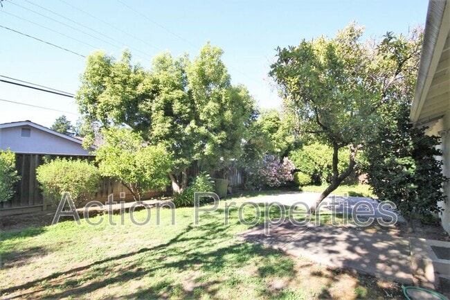 Building Photo - 3501 Speno Dr