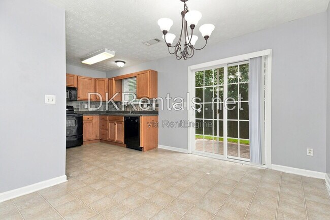 Building Photo - 935 Magnolia Gardens Walk