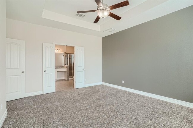 Building Photo - 213 Blue Waterleaf Ln