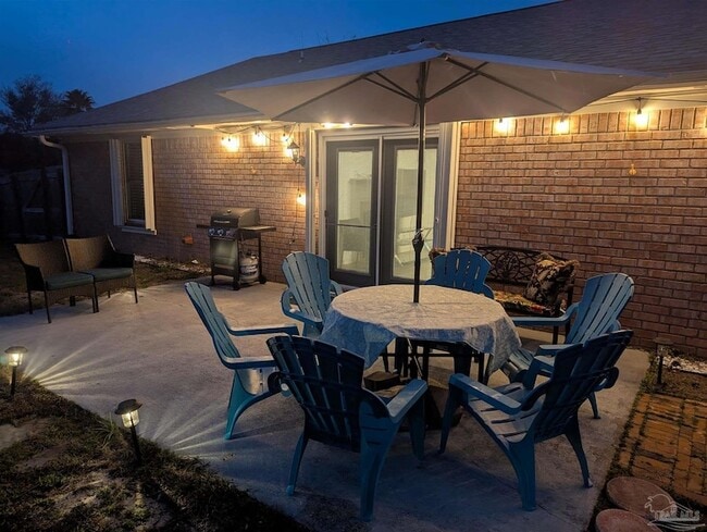 Building Photo - 4009 Shorewood Dr