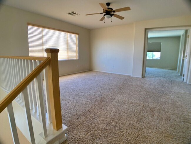 Building Photo - 9679 Ridgebluff Ave