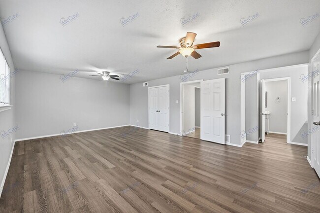 Building Photo - 737 Willow St