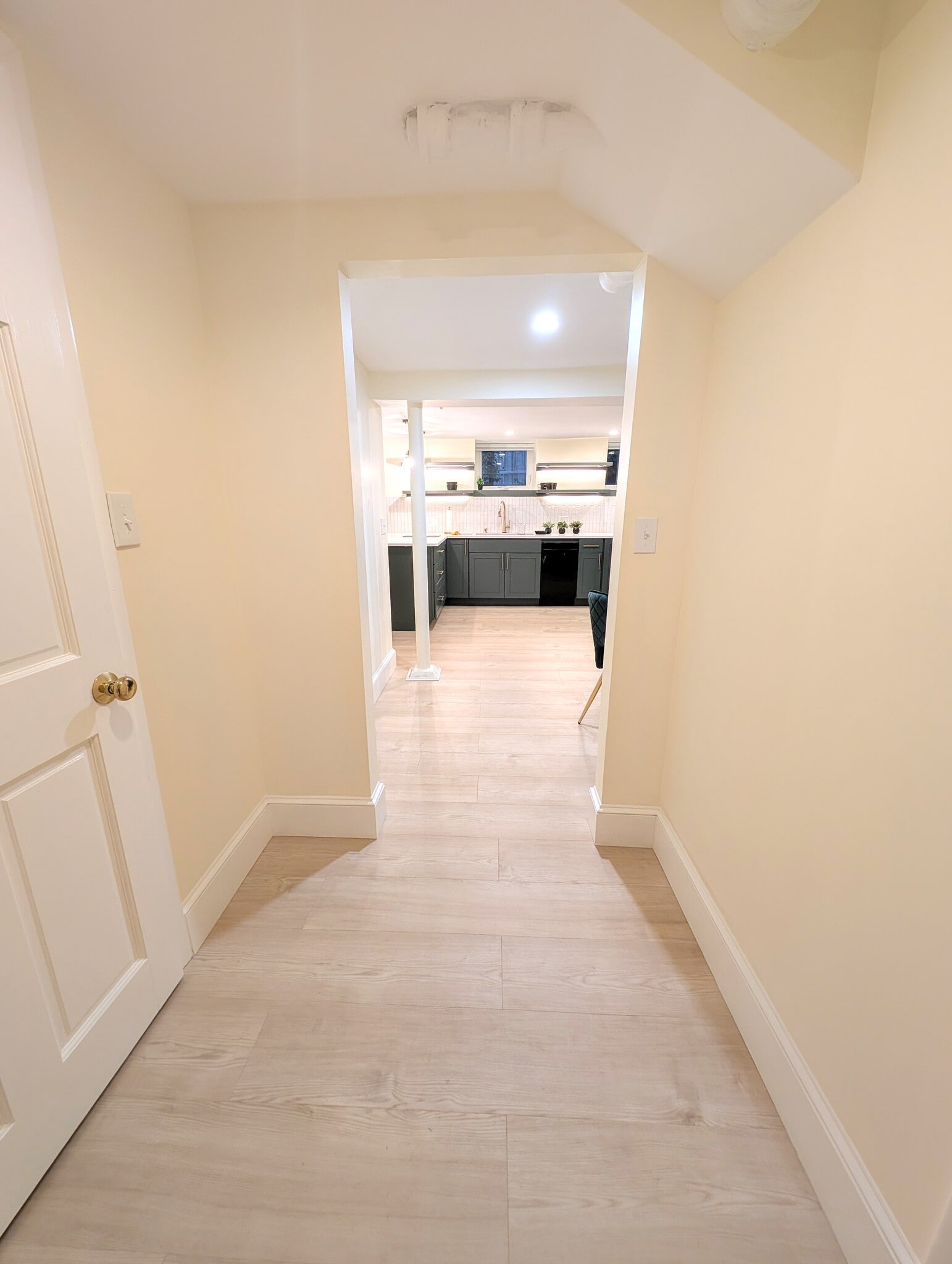 Building Photo - 41 Melville Ave