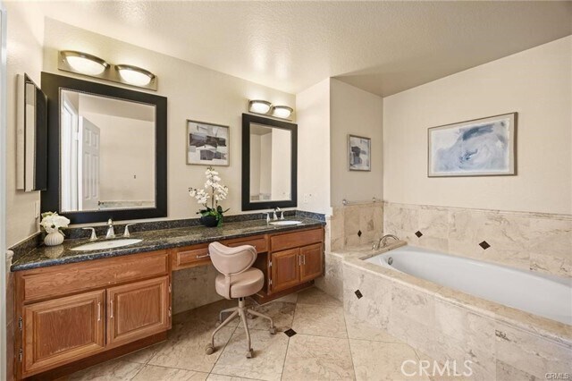 Building Photo - 11109 Cedar Creek Dr