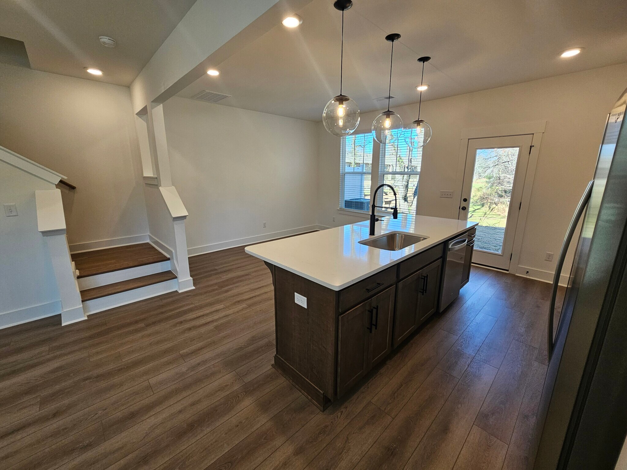 Building Photo - 31 Moon Haven Way