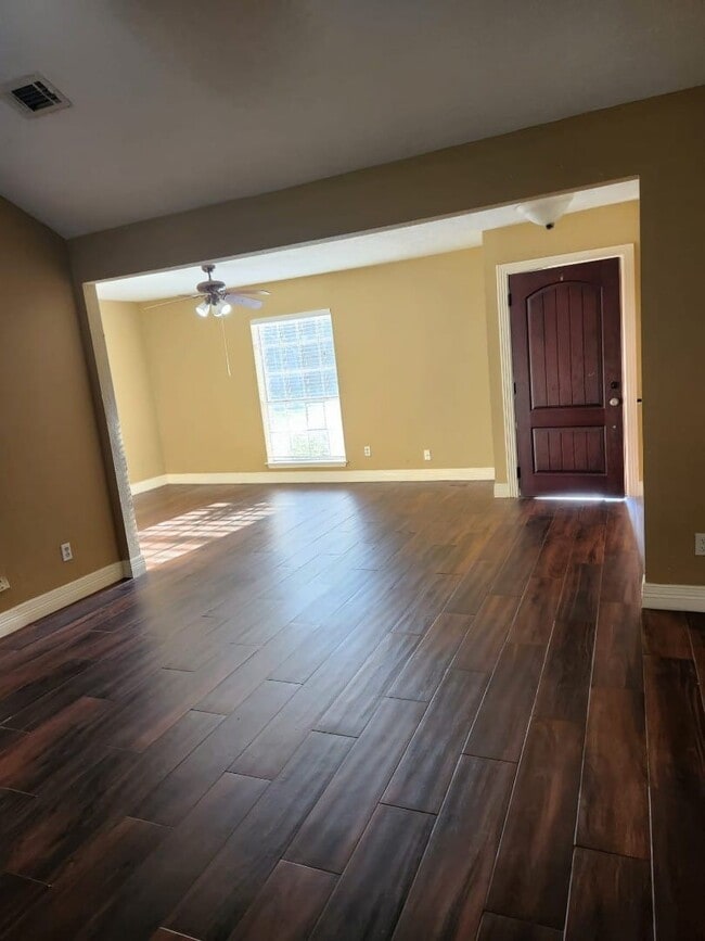 Building Photo - 17402 Baronshire Dr