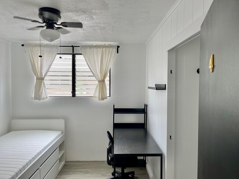 bedroom4 - 2864 Waialae Ave