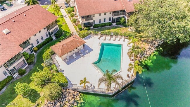 Building Photo - 5288 Treetops Dr